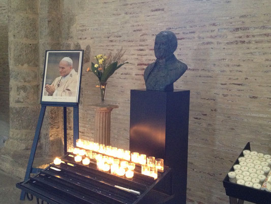 Buste, en bronze de Jean-Paul II, pour la Basilique Saint-Sernin à Toulouse, sculpteur Langloÿs