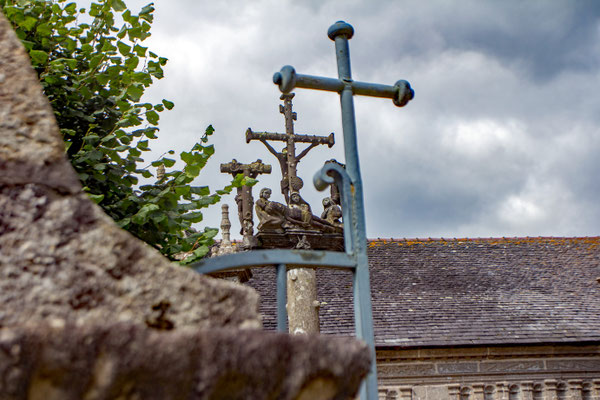 Lampaul-Guimiliau