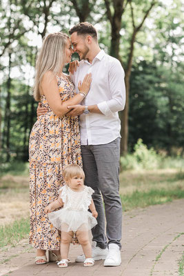 Familienfotos, Familienshooting, Reportage, Hochzeitsreportage, Hochzeitsfotograf, Paarshooting in Osnabrück, Hagen a.T.W., Bad Iburg, Georgsmarienhütte, Münster