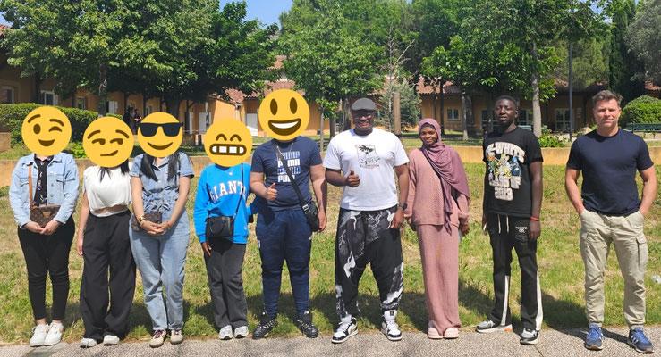 21/05/2025: À Marseille, École de la 2e Chance. Intervention auprès des jeunes, module FR "Théories du comportement".