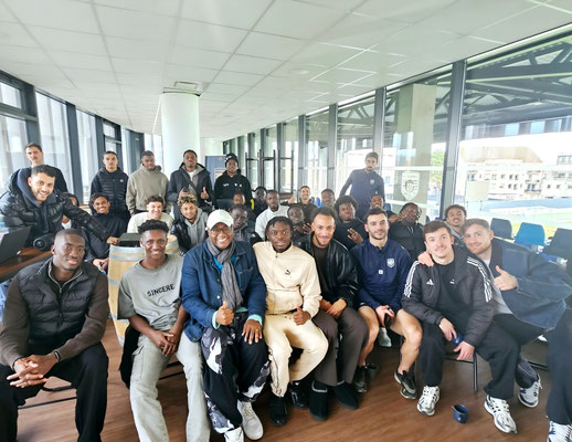 21/01/2026: À Dunkerque, centre d'entraînement Usl Dunkerque. Intervention pour la LFP auprès de l'équipe première (Ligue 2 BKT), du Top management et des responsables des groupes de supporters. Lutte contre les discriminations. 