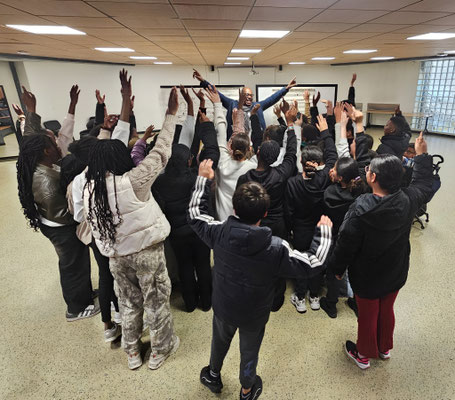 03/04/2026: À Ris Orangis ce jour, collège Albert Camus.   Une journée complète pour un marathon d'interventions auprès de 6 classes de 6ème.  Module FR "Théories du comportement" spécial prévention contre les rixes.