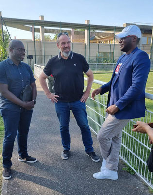 15/06/2022: À Éragny-sur-Oise. Dialogue Police/Jeunesse avec Abdoulaye Kanté en présence du Maire de la ville, monsieur Thibault Humbert.