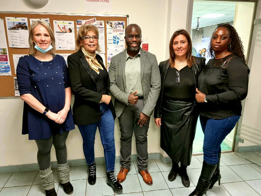 10/02/2022: À Creil. Intervention d'Abdoulaye Kanté module FR "Dialogue Police/Jeunesse"face aux jeunes de l'école de la 2e chance.