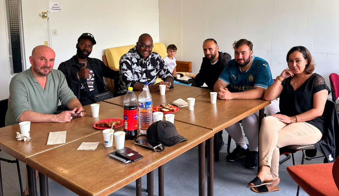 19/08/2024: À Creil, avec Amar de Al Académie / Dynamyk Projet (Académie de sport gratuite pour la jeunesse),  Sébastien de l'Ifep Creil, Amar de Al Académie, Radija de Sos Racisme Creil, Kim de l'Ifep Beauvais , Yoro, Président de l'association Maïwa Beauvais, Ibrahim, Président association Dynamik Projet.