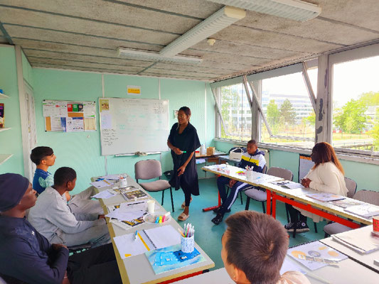 21/06/2023: À Meudon, centre Afpa. Intervention auprès des jeunes de la Promo16-18. Module FR "Les addictions" avec Jenyfer Magweth. 