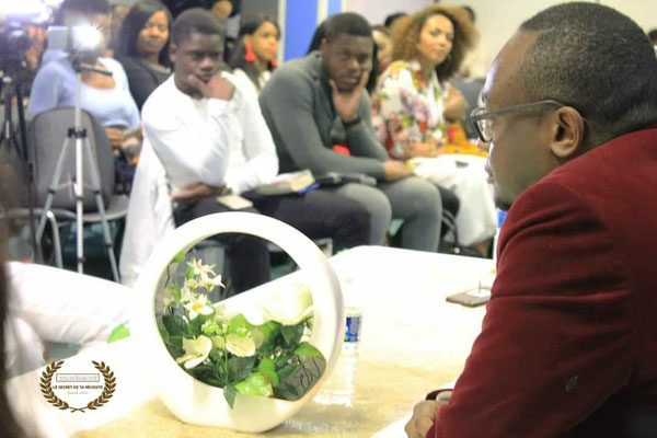 Intervention d'Abel Boyi lors de la conférence des jeunes de la structure ACEM. Octobre 2017.