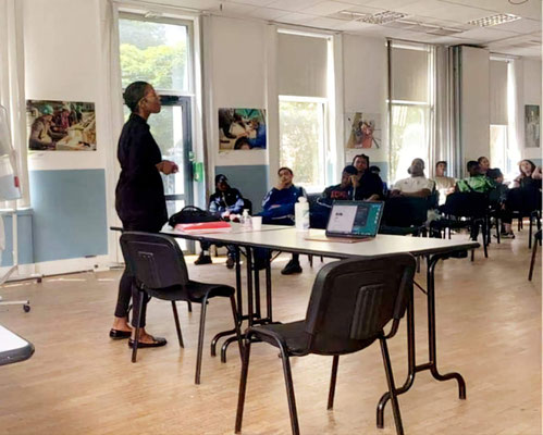 19/05/2022: Paris, centre Afpa Politzer. Intervention de Jenyfer Magweth auprès des jeunes de la Promo 16-18 (Paris et Nanterre), module sur les addictions. 