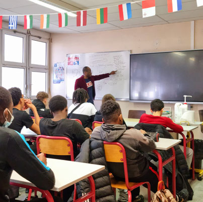 22/03/2022: À Ermont, lycée professionnel Gustave Eiffel. Intervention auprès d'élèves de seconde sur les discriminations.