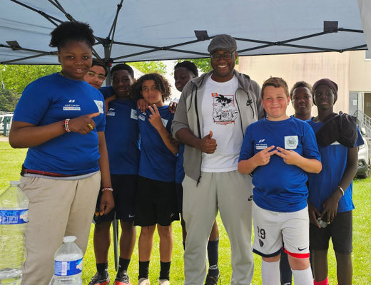 14/06/2025: À Beauvais ce jour, Stade Pierre Omet.Tournoi de foot "Essayons tous Ensemble" avec des jeunes de plusieurs villes, plusieurs quartiers dans le cadre de la lutte contre les rixes.Projet porté par l'Ifep❤️