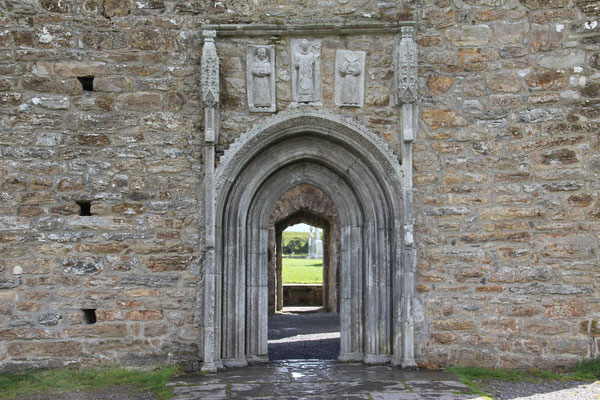 Clonmacnoise, Ireland