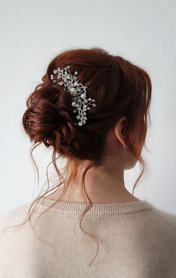 hoher dutt mit haarschmuck