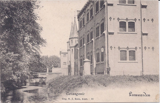 035 Ansichtkaart-Gevangenis Leeuwarden