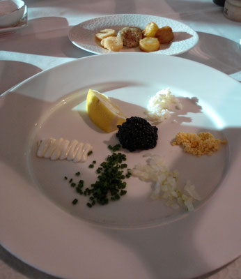 Dinner 1. Gang Kaviar