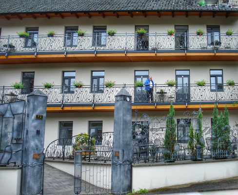 JM Apartments