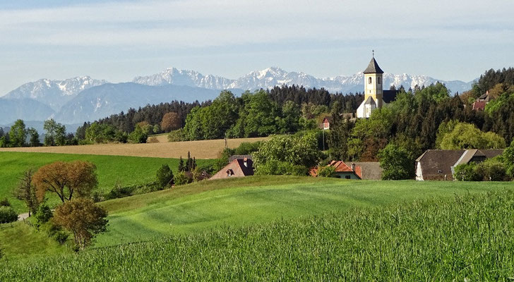 St. Peter und die Karawanken