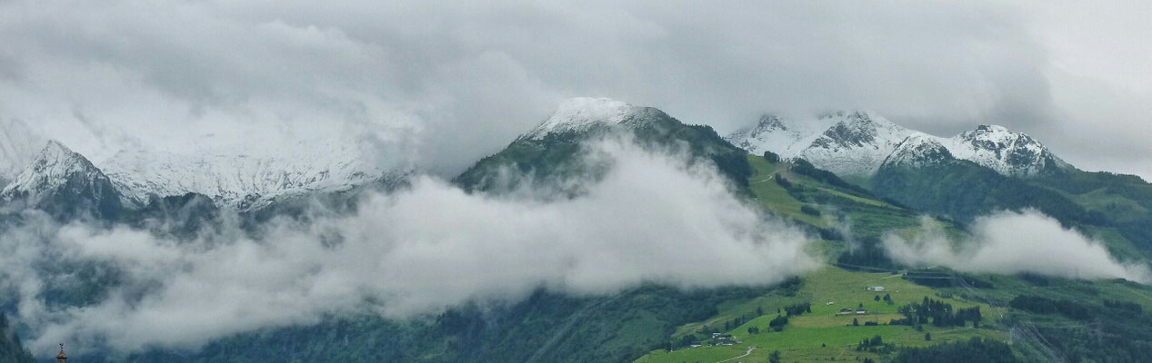 Über Nacht ist der Schnee gekommen