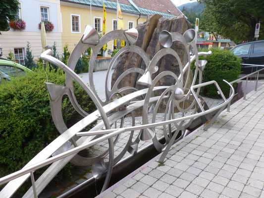 Wasserspiel vor dem Rathaus