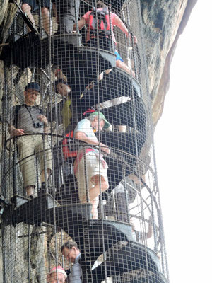 Wendeltreppe zu den Wolkenmädchen