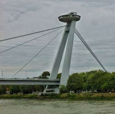 Ufo Brücke