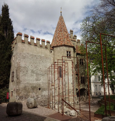 Landesfürstliche Burg zu Meran