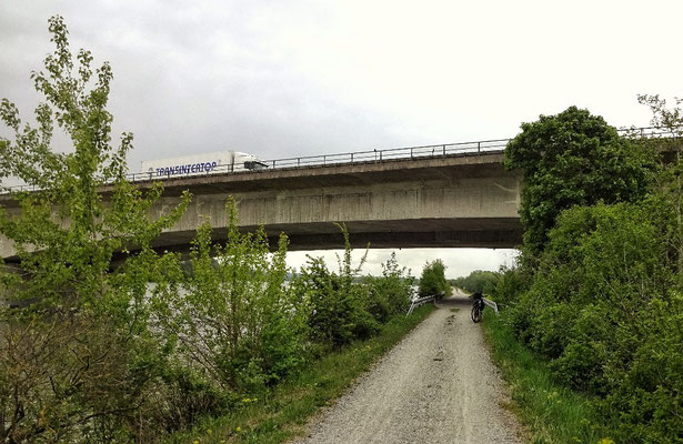 Autobahn Brücke bei Suben