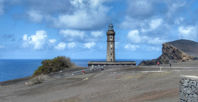 Der Leuchtturm von Ponta doa Capelinhos 