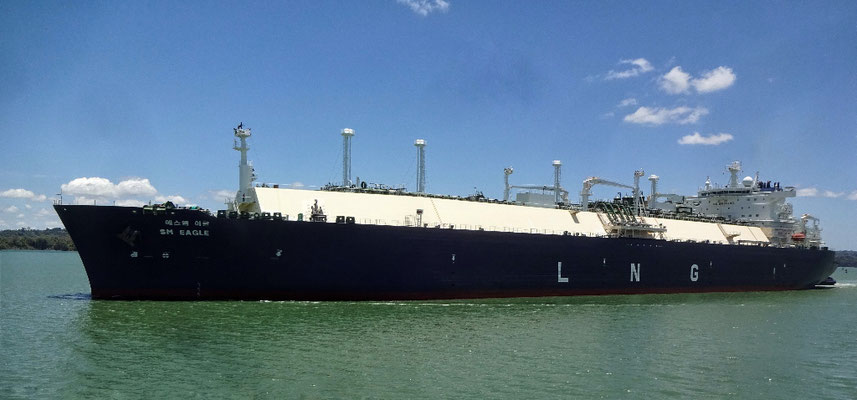 LNG Tanker, groß in Mode 