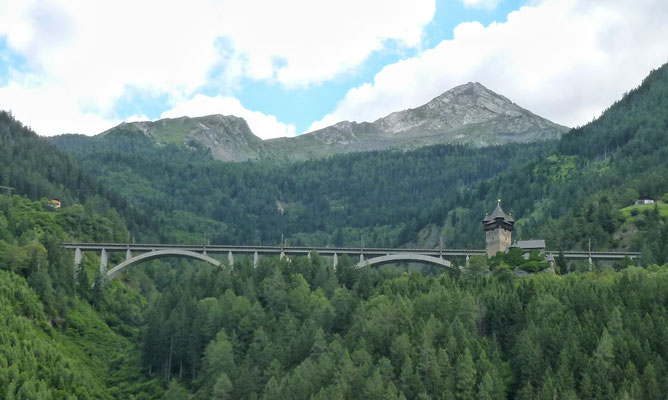 ...und neu mit Burg Falkenstein 