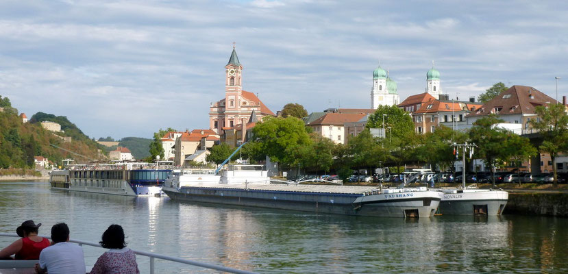 bei der Schiffs Rundfahrt