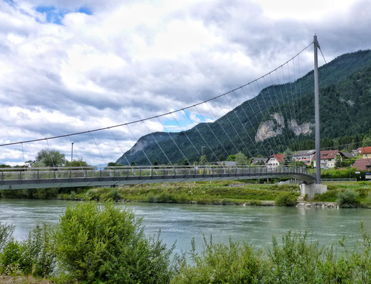 Neue Brücke bei Puch