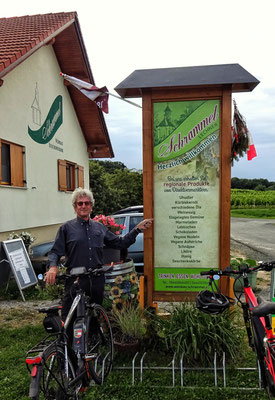 Beim Buschenschank Schramml-Lechner in Wintern