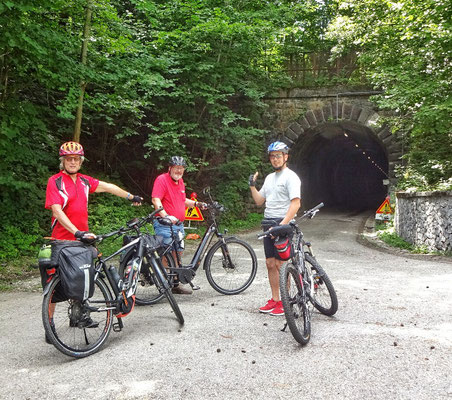 vor dem 1. Tunnel