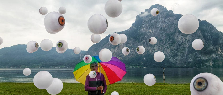 Kunstinstallationen am Traunseeufer