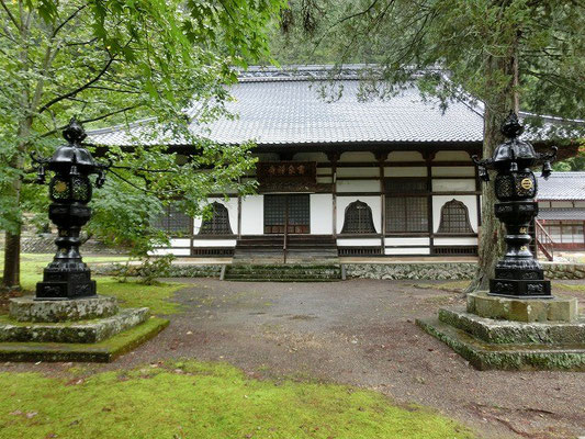 霊泉寺