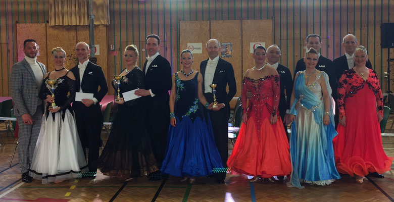 WDC AL Senior Over 40 and Over 50 Ballroom 6ÈME TROPHEE INTERNATIONAL D’ALSACE Ottmarsheim, France 9. März hier: Salle Polyvalente