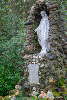 Mariabeeld, Kapel 't |Hoefke