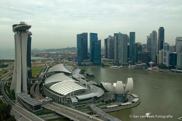 Zicht vanaf de Singapore flyer