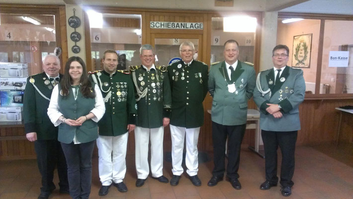 Udo Schmickler (Löhndorf), Susanne Beu, (Heimersheim), Michael Ockenfels (Remagen), Wolfgang Strang (Remagen), Jochen Bartscherer (Remagen), Daniel Dräger (Brudermeister Bad Bodendorf) u. Joachim Pogacar (Hauptmann Bad Bodendorf)
