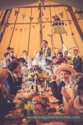 55-tipi-wedding-photography-north-devon-best-man-speech