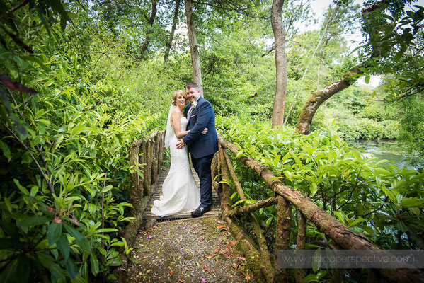 29-woolhanger-manor-wedding-photography-north-devon-bride-groom-5