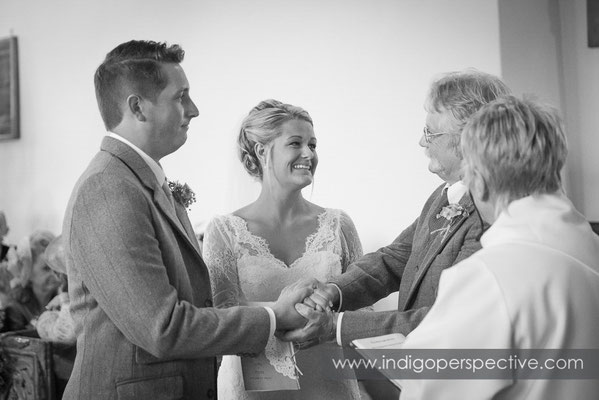 23-tipi-wedding-photography-north-devon-bride-groom-dad-ceremony