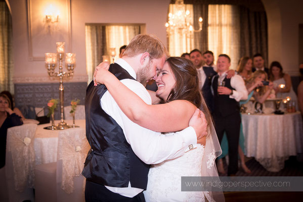 83-woolacombe-bay-hotel-wedding-photography-north-devon-first-dance