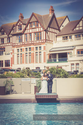 42-woolacombe-bay-hotel-wedding-photography-north-devon-bride-groom