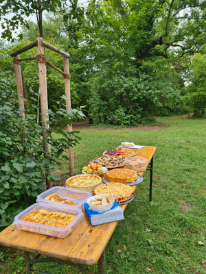 ...und belegten Broten...