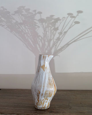 vase en grès beige et blanc, sophie valentini créations