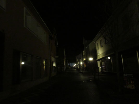 2:38 Uhr: Die Alexanderstraße bei Nacht!