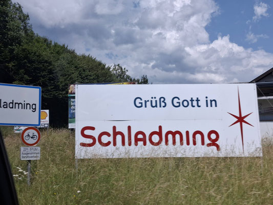 14:14 Uhr => Schladming begrüßt uns!