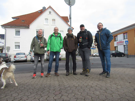 Abmarsch um 10:59 Uhr!