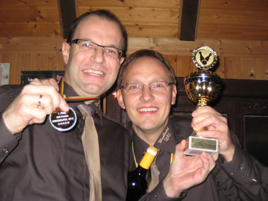 Kegelmeister 2011 ehrt Kegelmeister 2012!